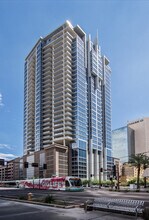 44 Monroe in Phoenix, AZ - Foto de edificio - Building Photo