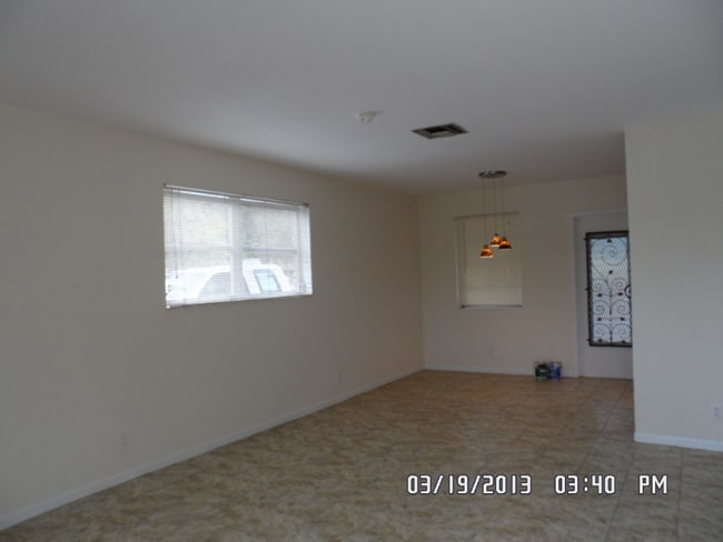 2222 Jackson St in Hollywood, FL - Building Photo - Building Photo