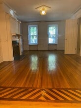 556 Decatur St in Brooklyn, NY - Building Photo - Building Photo