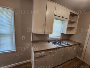 1511 N Erie St in Wichita, KS - Building Photo - Building Photo