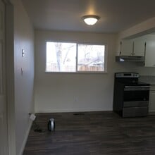 330 Dianne Wy in Fernley, NV - Building Photo - Building Photo