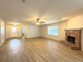 1517 Quails Nest Dr in Fort Worth, TX - Building Photo - Building Photo