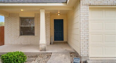 441 Atlantis in Kyle, TX - Building Photo - Building Photo