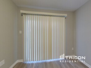 304 Woodside Pl in Waldorf, MD - Building Photo - Building Photo