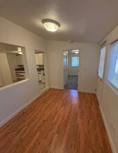 550 Ray Ln in Ashland, OR - Building Photo - Building Photo