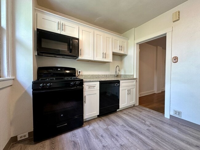 6617 Ridgeville St in Pittsburgh, PA - Building Photo - Building Photo