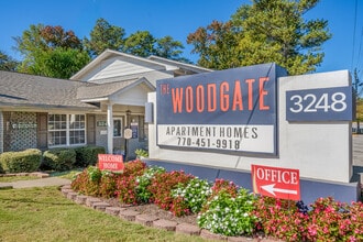 Woodgate Apartments in Atlanta, GA - Building Photo - Building Photo