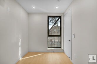 Frost Street #2, Unit 2 in Brooklyn, NY - Building Photo - Building Photo
