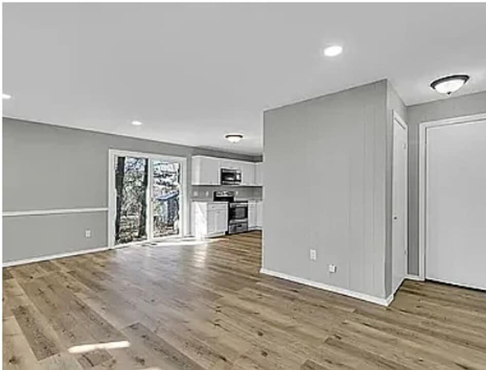 3007 Flessner Rd in Urbana, IL - Foto de edificio