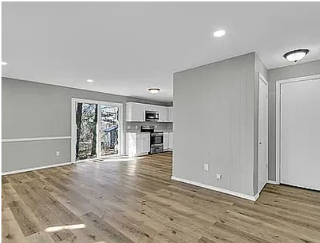1712 Cindy Lynn St in Urbana, IL - Building Photo - Building Photo