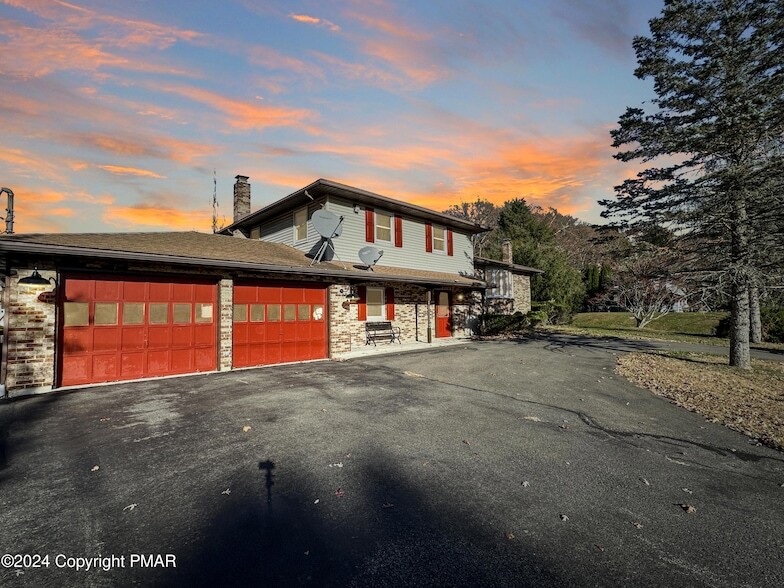 309 Hemlock Ln, Unit 31 in Stroudsburg, PA - Foto de edificio
