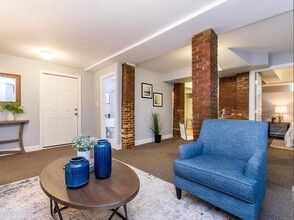 97 Sheridan St in Boston, MA - Building Photo - Building Photo