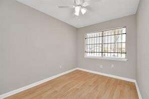 12811 Glen Hollow Dr in Houston, TX - Foto de edificio - Building Photo