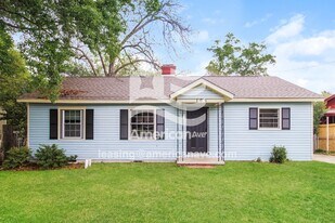 105 Arnold Blvd in Warner Robins, GA - Building Photo