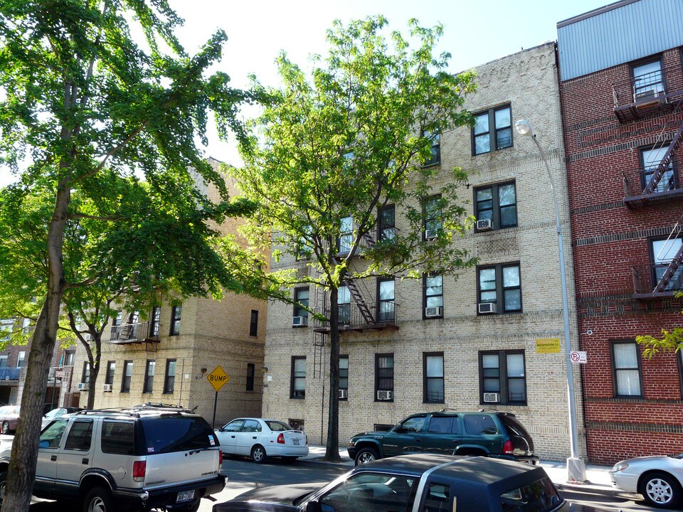 3110-3112 Wilkinson Ave in Bronx, NY - Foto de edificio