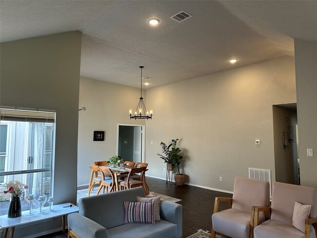 property at 4430 Leyland Dr