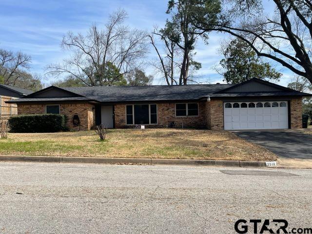 2928 Pollard Dr in Tyler, TX - Building Photo