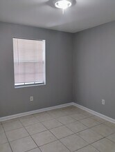 13627 Goodwood Blvd in Baton Rouge, LA - Foto de edificio - Building Photo