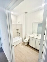 1414 Caceres Spur in San Antonio, TX - Building Photo - Building Photo