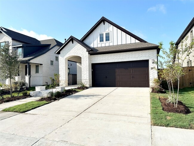 property at 18419 Palmetto Vw Dr