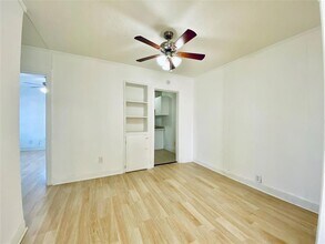 1 Sidney St-Unit -1 in Houston, TX - Building Photo - Building Photo