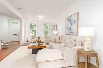 1683 35th St NW in Washington, DC - Building Photo - Building Photo