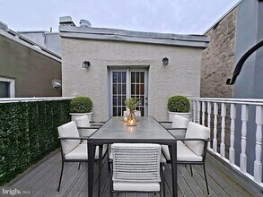 606 S 16th St in Philadelphia, PA - Foto de edificio - Building Photo