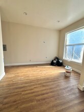 220 Monterey Blvd in San Francisco, CA - Foto de edificio - Building Photo