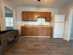 238 Newland Ave in Woonsocket, RI - Building Photo - Building Photo