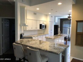 8180 E Shea Blvd in Scottsdale, AZ - Building Photo