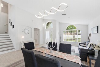 748 Stonewyk Way in Kissimmee, FL - Building Photo - Building Photo