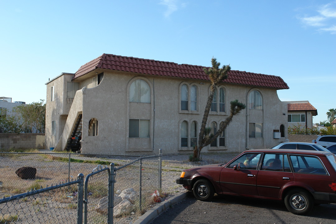 University Gardens in Las Vegas, NV - Foto de edificio