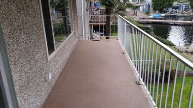 13456 Greenwood Ave N in Seattle, WA - Foto de edificio - Building Photo