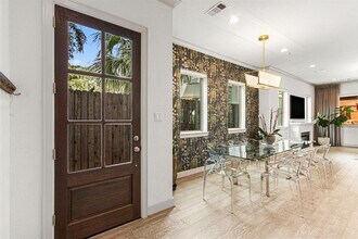1732 Indiana St in Houston, TX - Building Photo - Building Photo