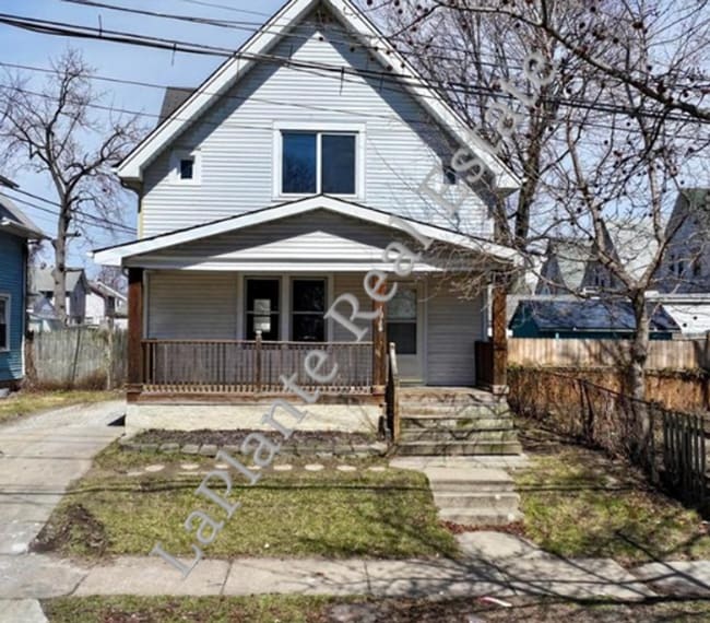 property at 1014 Berdan Ave