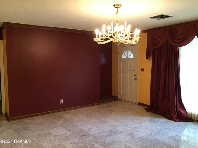155 Ronald Blvd in Lafayette, LA - Building Photo - Building Photo