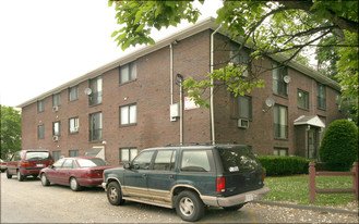 1301 Middlesex St Apartments