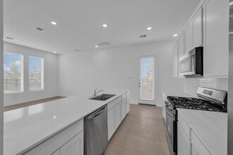 12639 Blue Catfish Ln in Cypress, TX - Building Photo - Building Photo