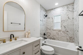2844 30th Ave N in St. Petersburg, FL - Building Photo - Building Photo