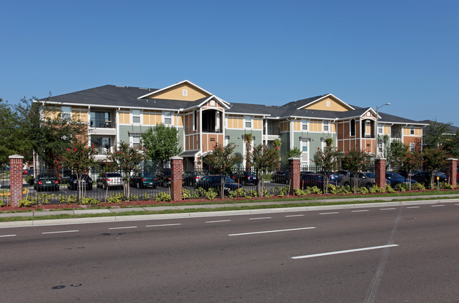 Knights Circle in Orlando, FL - Foto de edificio - Building Photo