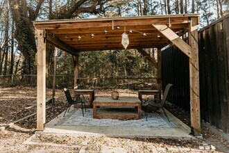 960 Savage Rd in Charleston, SC - Building Photo - Building Photo