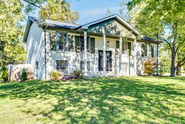 property at 640 Tobylynn Ct