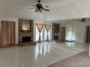 3303 Westwick Dr in Houston, TX - Building Photo - Building Photo