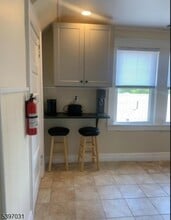 10 Hagert St in Nutley, NJ - Building Photo - Building Photo