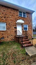 1516 W Clara Dr in Petersburg, VA - Building Photo - Building Photo