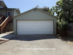 1360 Skillman Ln in Petaluma, CA - Building Photo - Building Photo