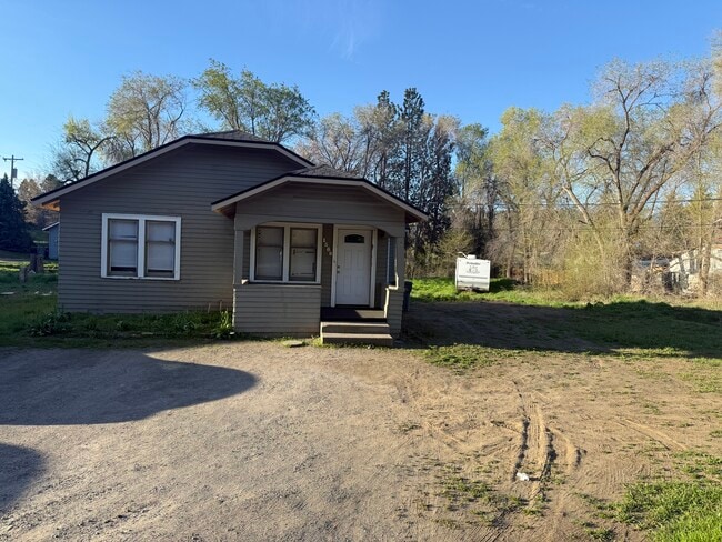 property at 1568 3rd St NE