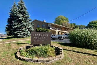 Kentview Garden's Apartments in Grand Rapids, MI - Building Photo - Building Photo