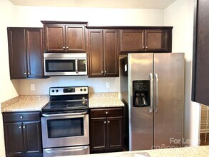 9404 Hamel St in Charlotte, NC - Building Photo - Building Photo