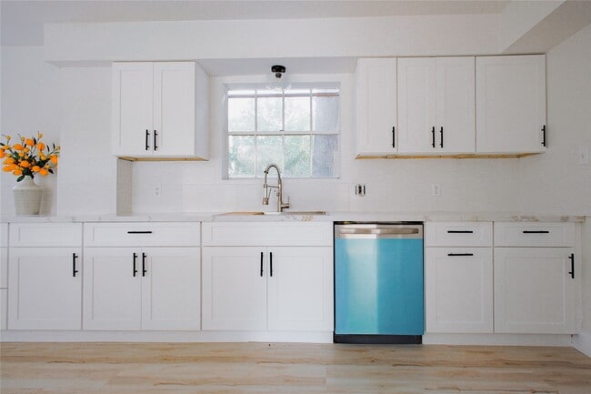 1719 Wagon Gap Trail